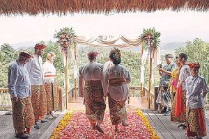 The Ceremony begins